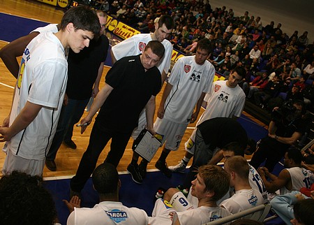 skcszolnok13cikk.jpg skcszolnok13cikk.jpg