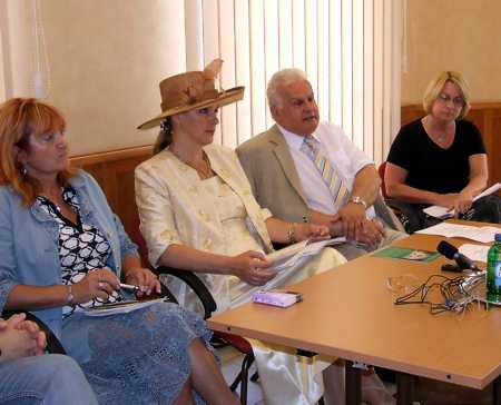 20080603szinhazertekelo02.jpg