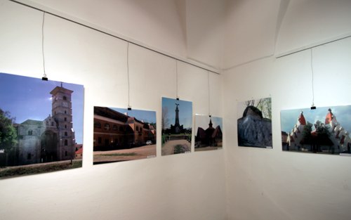 20101211selleyattila03c.jpg
