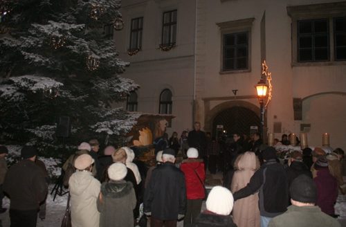 20101219adventigy09c.jpg