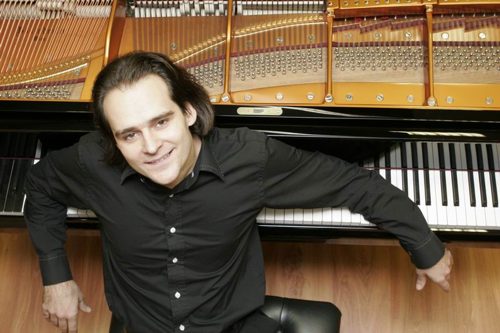 BoganyiGmuterm.jpg BoganyiGmuterm.jpg