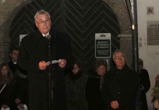20111218advent402.jpg