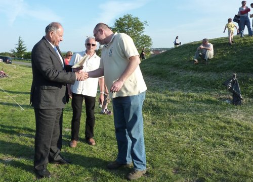 20120527amfit01c.jpg 20120527amfit01c.jpg