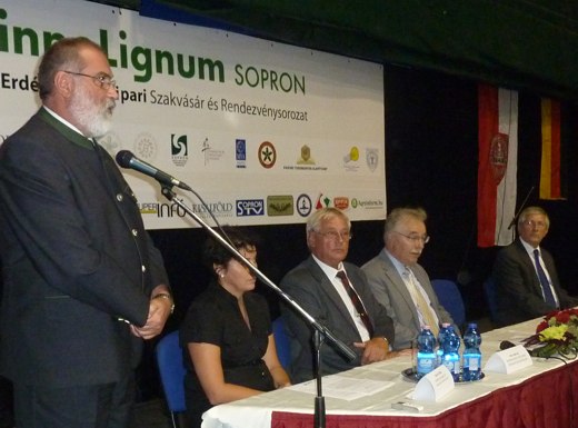 P1210072c.jpg