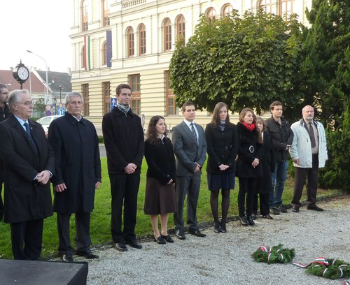 P1220811acc.jpg P1220811acc.jpg