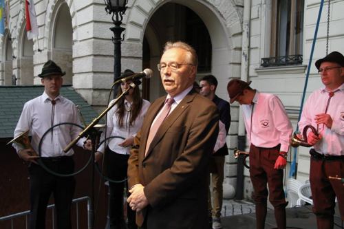 borunnep01.jpg