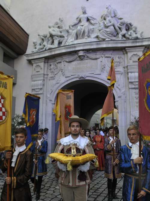 kr 0004aaaccc.jpg