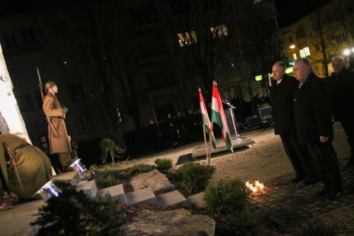 IMG_2083_1ccc.jpg