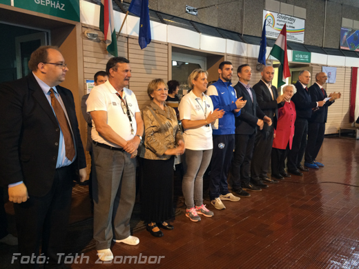 2015-11-21 12.04.53_1.jpg