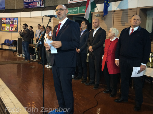 2015-11-21 12.06.16_1.jpg