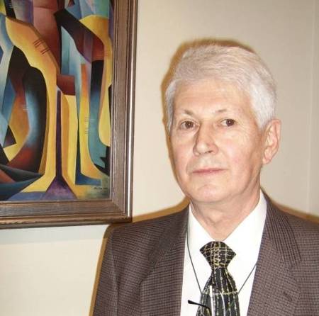 nandlerlaszlocikk01.jpg