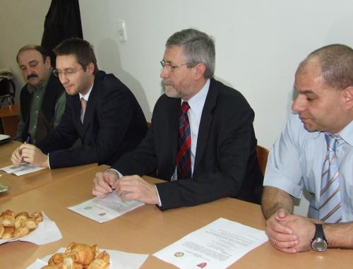 20090206focicikk02.jpg